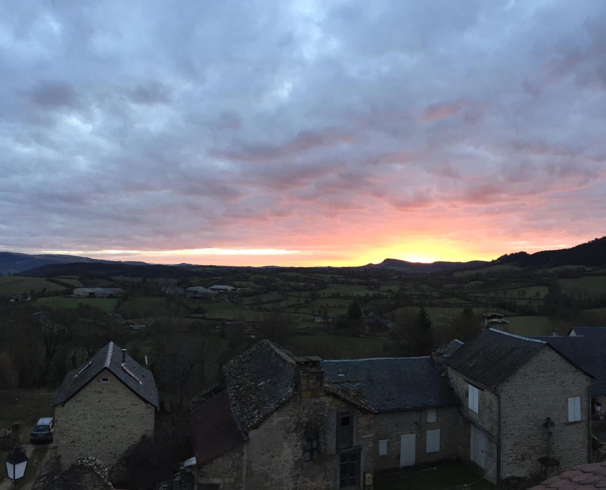 Saint-Saturnin-de-Lenne L'Echappee Belle, Vue Panoramique Sur La Campagne 빌라 외부 사진